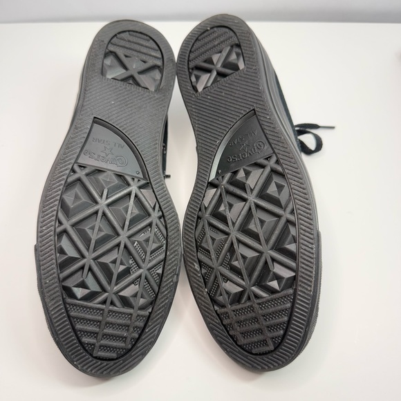 Converse Unisex Chuck Taylor All Star Black Low Top - Picture 7 of 9